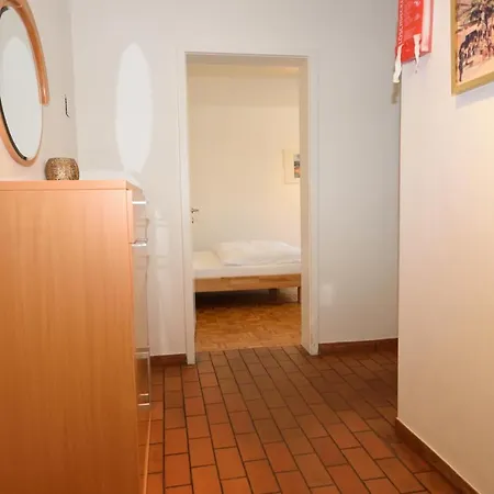 דירה Near Stadelhofen Station - Mill 502 ציריך